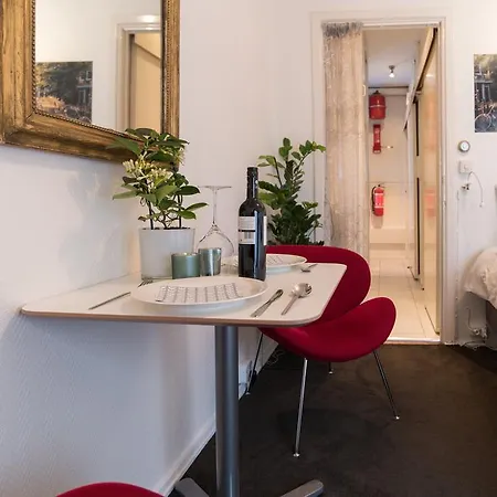Bed & Breakfast Vondel Park Studio Amsterdam